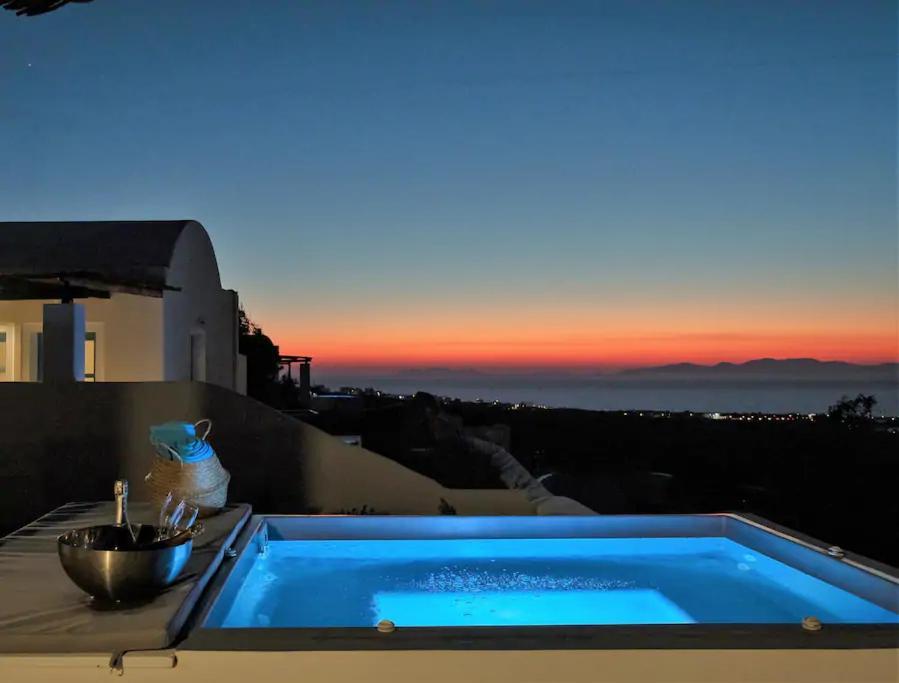 Gtk Santorini Oia Sunset Villas Tholos  Exterior foto